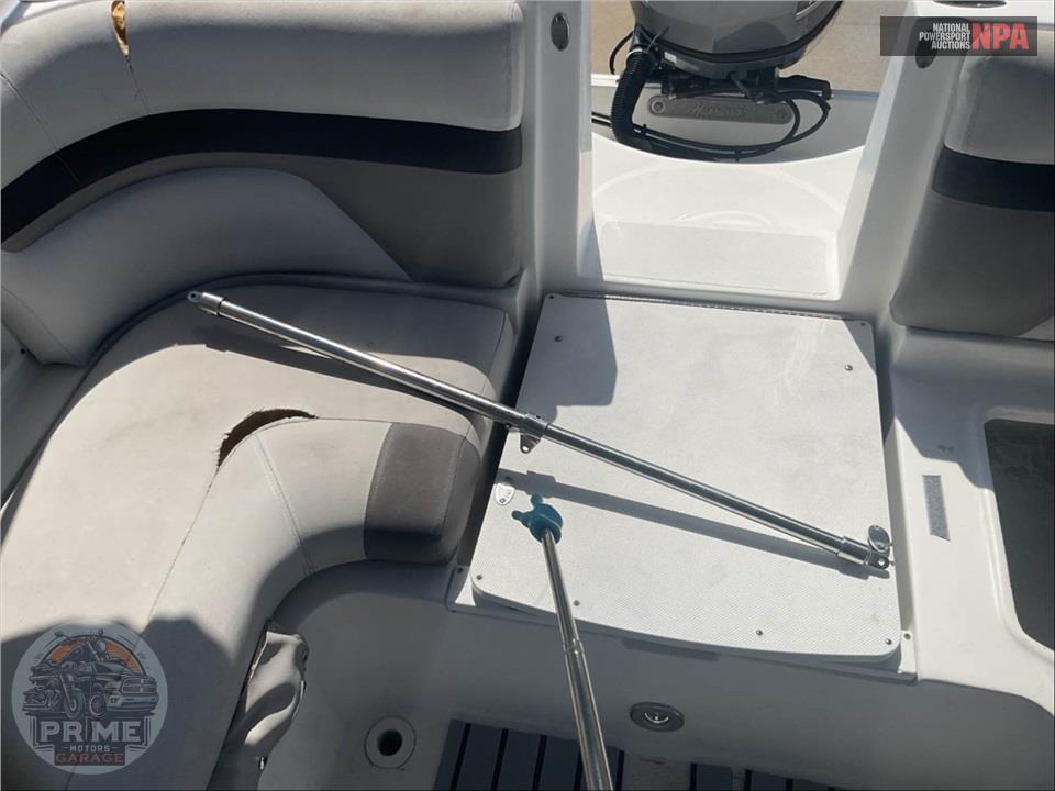 2017 Hurricane Boat SD 2486 SUNDECK SERIES L=24/E=1 250 HP YAMA OB — фото 27