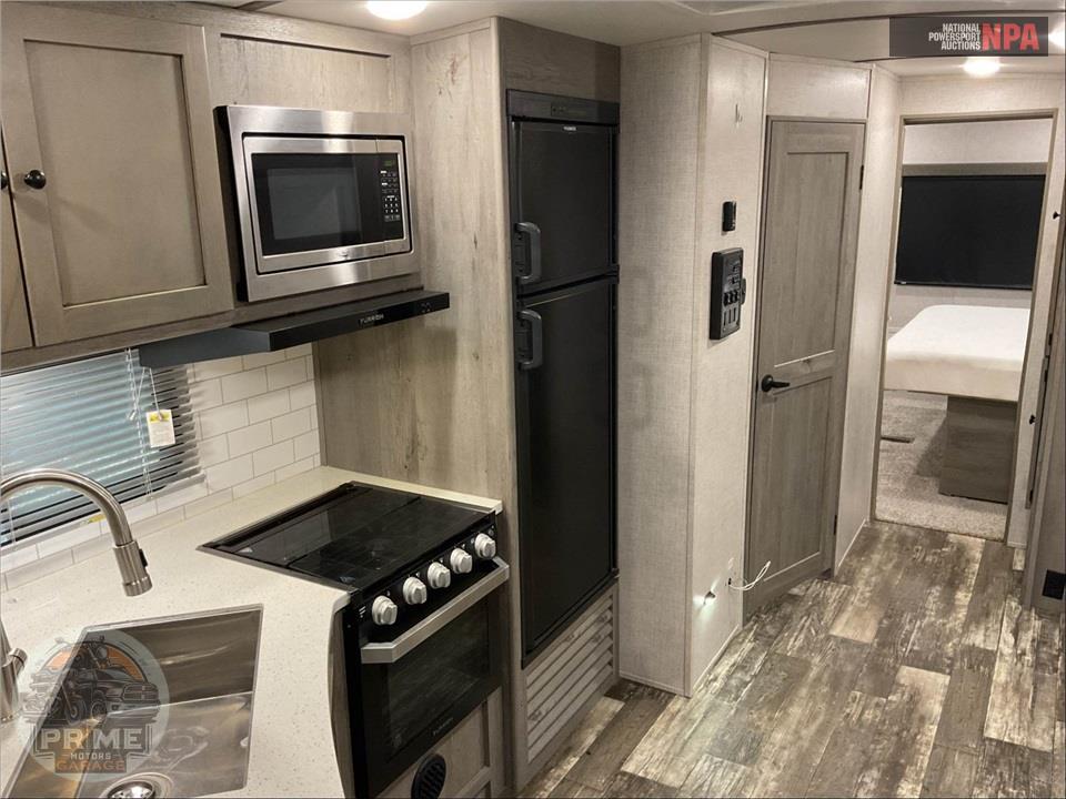 2019 Keystone Rv M-324 CG OUTBACK TOYHAULER SERIES — фото 7