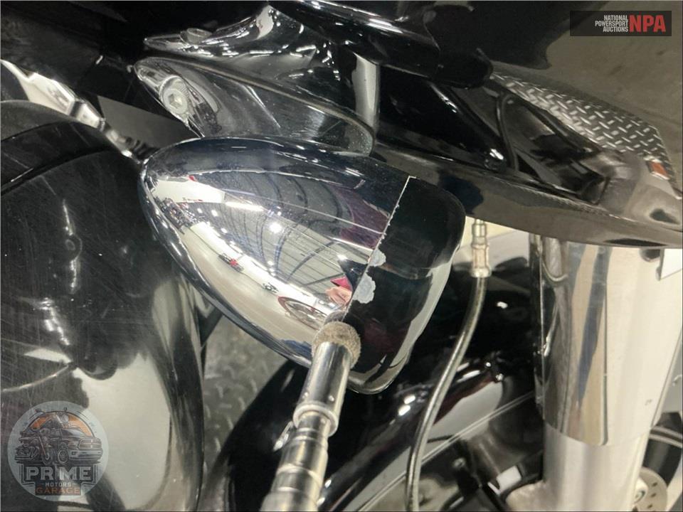 2016 Harley-Davidson FLTRU ROAD GLIDE ULTRA — фото 36