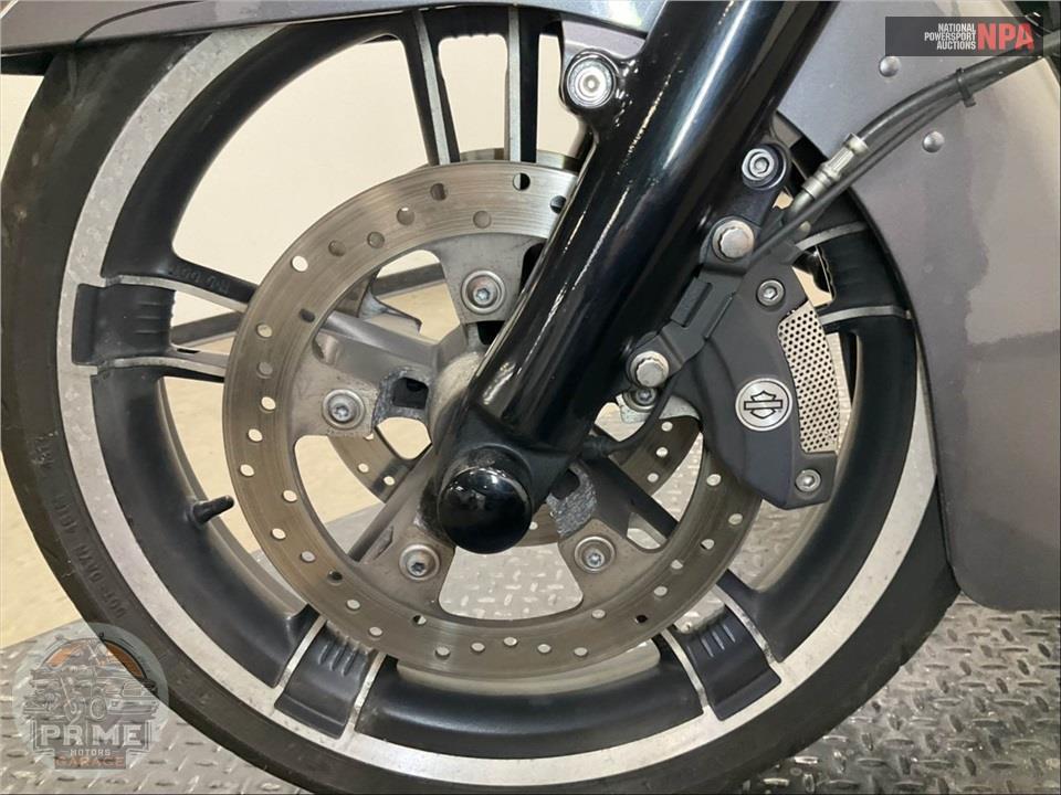 2014 Harley-Davidson FLHXS STREET GLIDE — фото 29