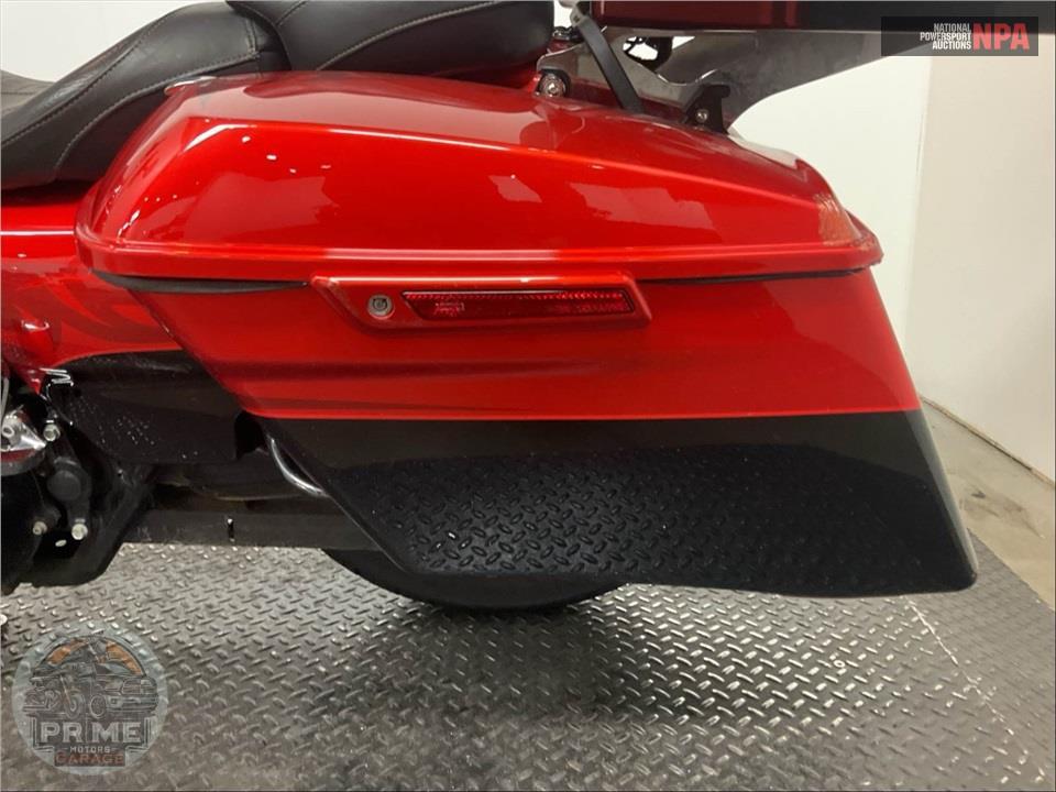 2014 Harley-Davidson FLHRSE CVO ROAD KING — фото 19