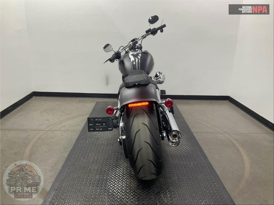 2023 Harley-Davidson FXBR BREAKOUT 117 — фото 4