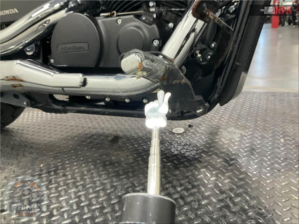 2022 Honda VT750C2B SHADOW PHANTOM — фото 23