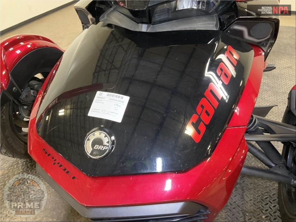 2018 Can-Am SPYDER F3-T SE6 — фото 14
