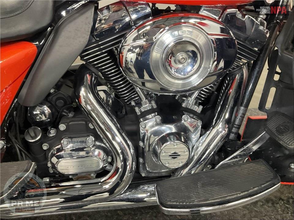2012 Harley-Davidson FLHTK ELECTRA GLIDE UL LI — фото 6