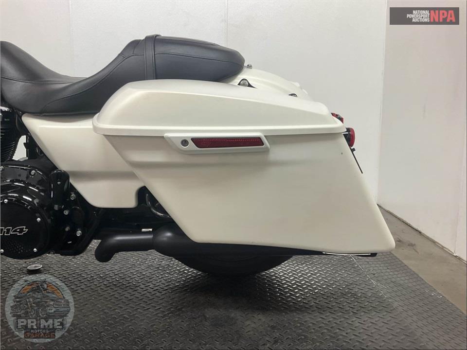 2019 Harley-Davidson FLHRXS ROAD KING SPECIAL — фото 16