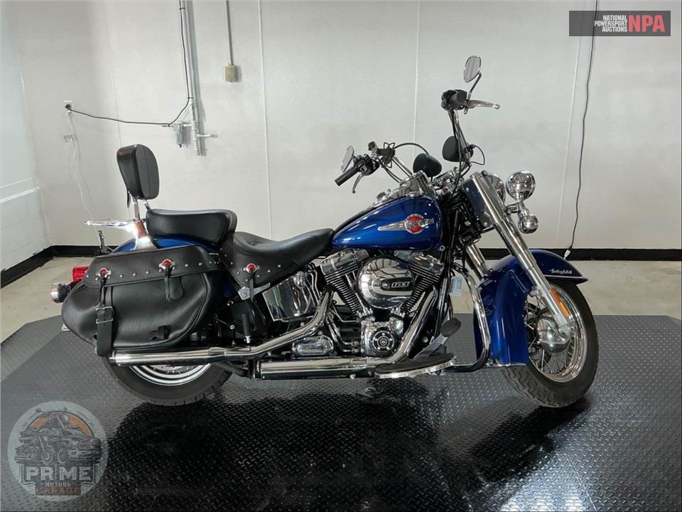 2017 Harley-Davidson FLSTC HERITAGE SOFTAIL CLASSIC — фото 1