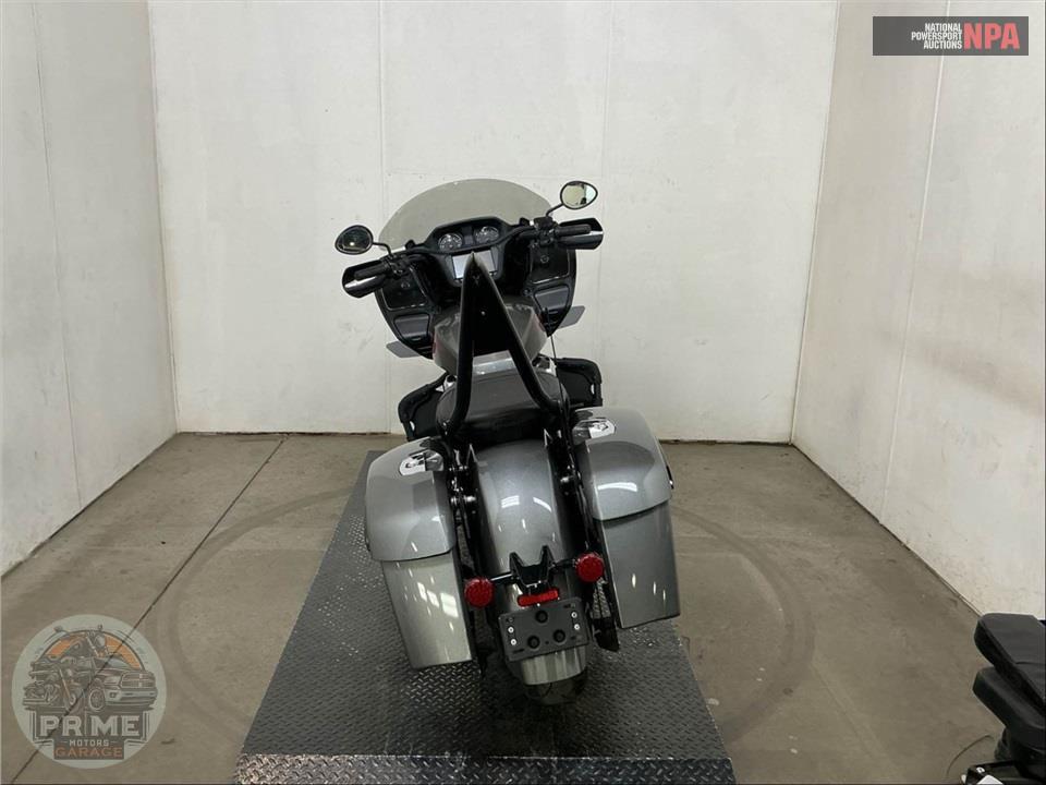 2020 Indian Motorcycle CHALLENGER — фото 3