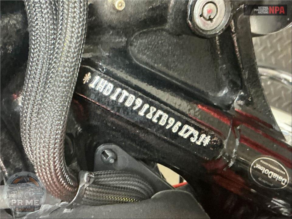2014 Harley-Davidson FXSBSE CVO BREAKOUT — фото 26