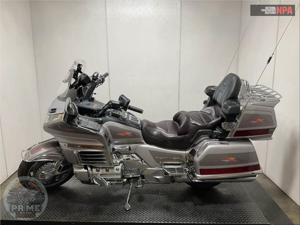 1999 Honda GL15SE1X GOLDWING SE — фото 3
