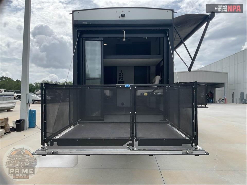 2024 Alliance Rv M-42V13 - VALOR FIFTH WHEEL SERIES — фото 41