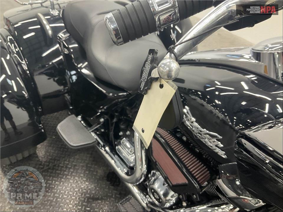2025 Harley-Davidson FLTRT ROAD GLIDE 3 — фото 11