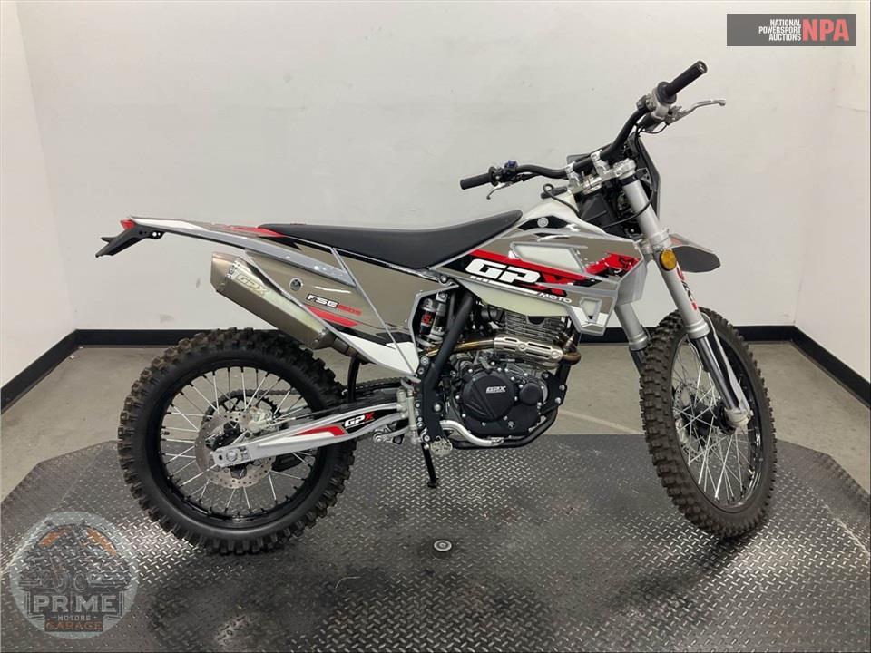2024 GPX MOTO FSE250S