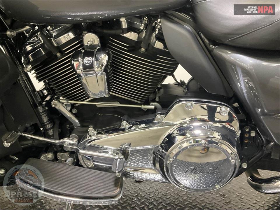 2022 Harley-Davidson FLHTK ULTRA LIMITED — фото 7