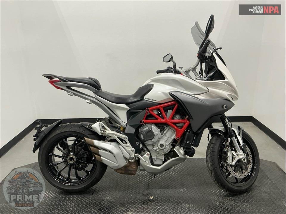 2016 Mv Agusta TURISMO 800 VELOCE LUSSO — фото 1