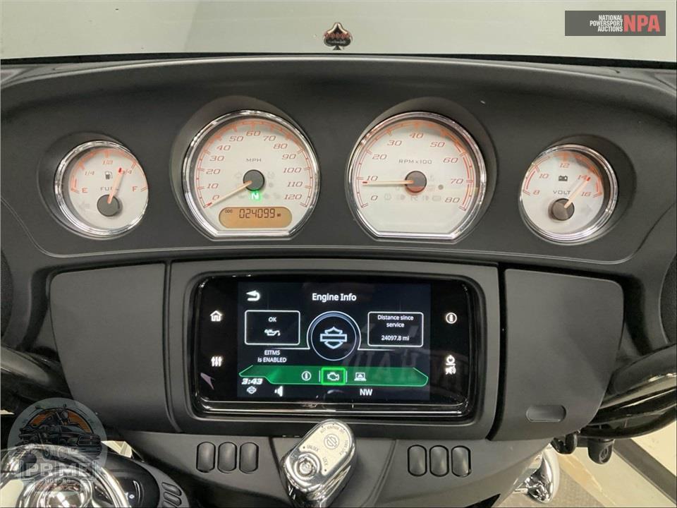 2021 Harley-Davidson FLHX STREET GLIDE — фото 5