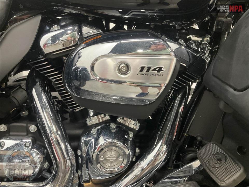 2024 Harley-Davidson FLHTCUTG TRI GLIDE ULTRA CLASSIC — фото 6