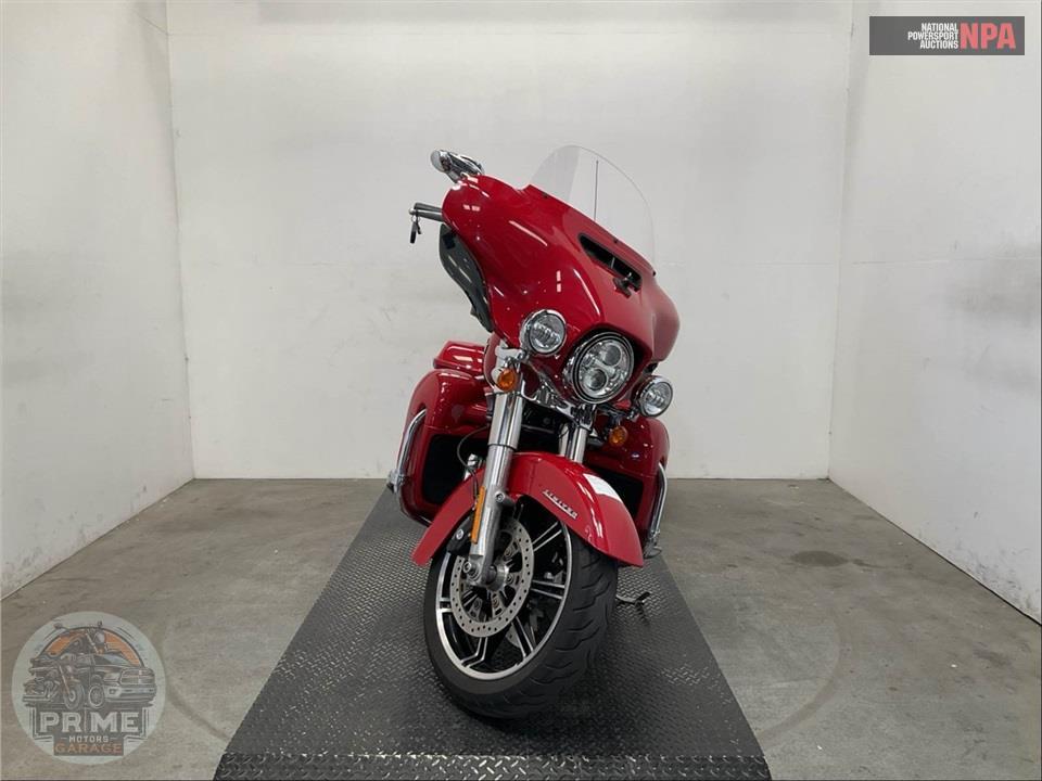 2023 Harley-Davidson FLHTK ELECTRA GLIDE ULTRA LIMITED — фото 2