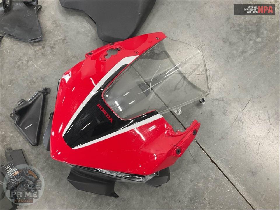 2023 Honda CBR1000RR — фото 20