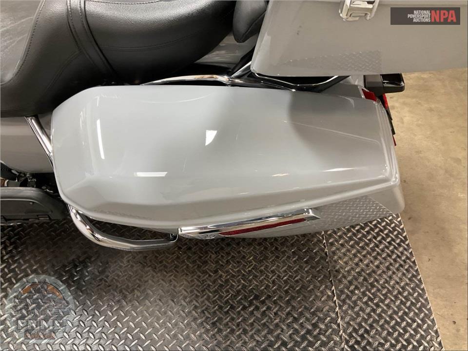 2025 Harley-Davidson FLHXU STEET GLIDE ULTRA — фото 19
