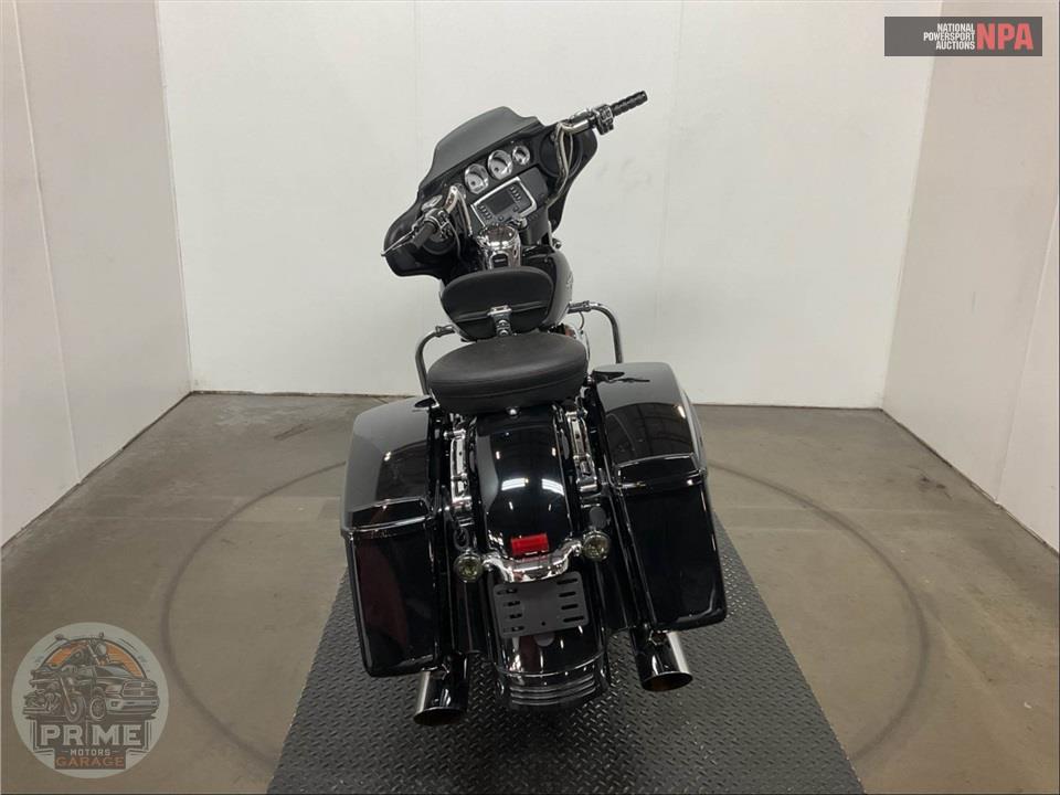 2015 Harley-Davidson FLHX STREET GLIDE — фото 4