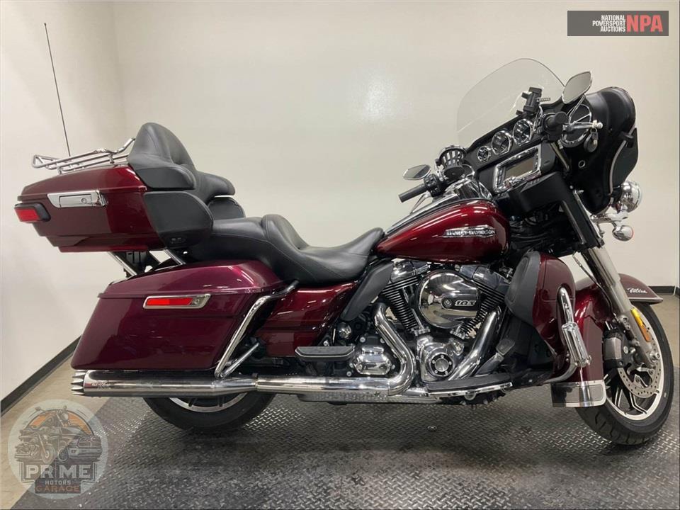 2015 Harley-Davidson FLHTCU ULTRA CLASSIC ELECTRA GLIDE — фото 1