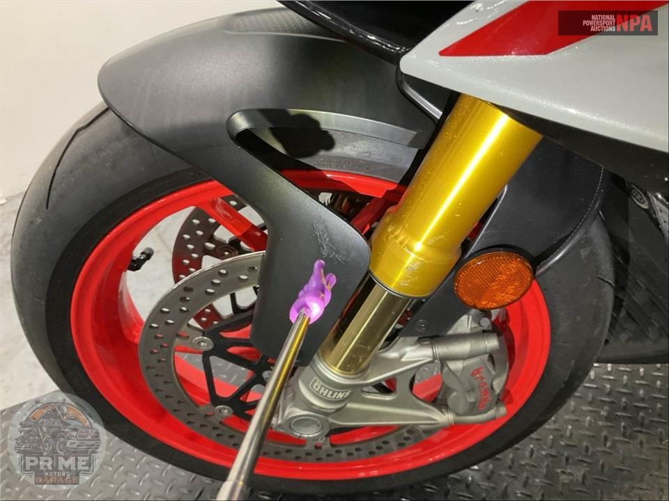 2024 Aprilia TUONO V4 FACTORY 1100 — фото 15