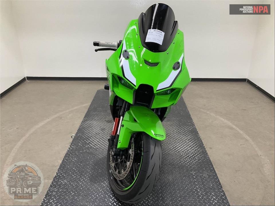 2025 Kawasaki ZX1002MSFAL NINJA ZX-10R KRT — фото 2