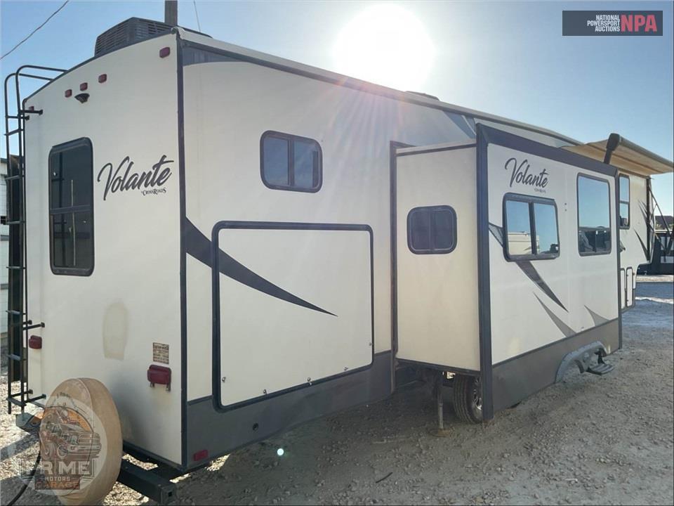 2018 Crossroads Rv M-3751 BH - VOLANTE HP FIFTH WHEEL SERIES — фото 4