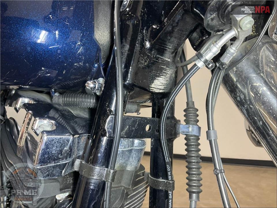 2012 Harley-Davidson FLSTC HRTG SFTL CLSC — фото 12