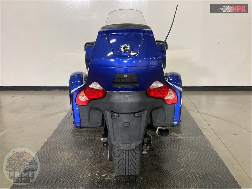 2012 Can-Am SPYDER RT-S SE5 — фото 4