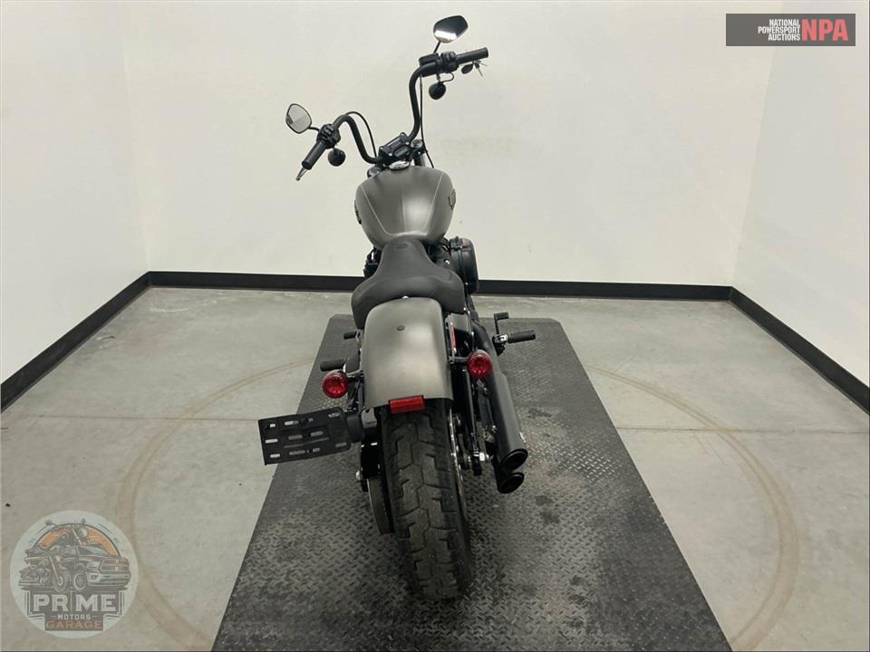 2019 Harley-Davidson FXBB STREET BOB — фото 4