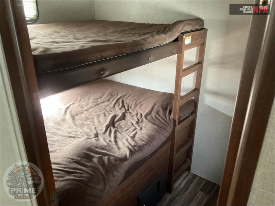 2018 Keystone Rv M-30 BHKSWE - HIDEOUT SERIES — фото 13