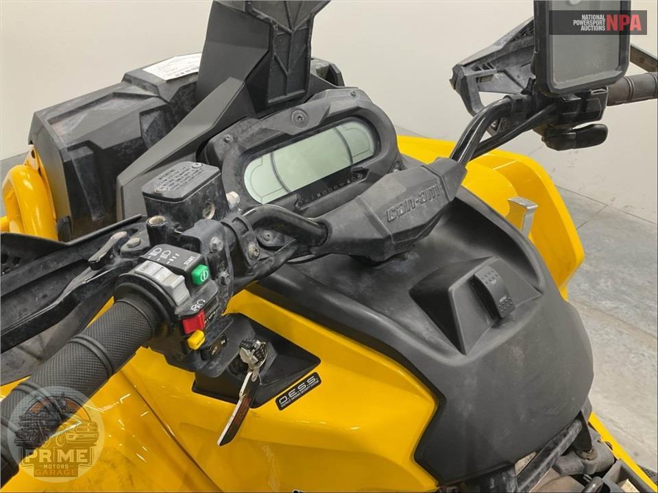 2021 Can-Am OUTLANDER X MR 1000R — фото 23
