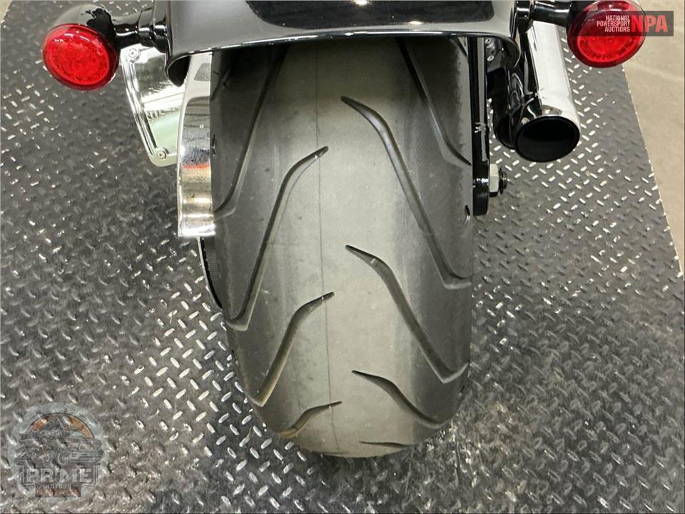 2019 Harley-Davidson FXBRS BREAKOUT 114 — фото 18