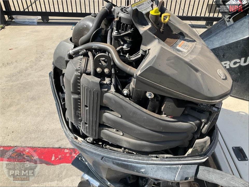 2019 Lowe Ind 22 BAY(***) L=22/E=1 200HP MERC OB — фото 7
