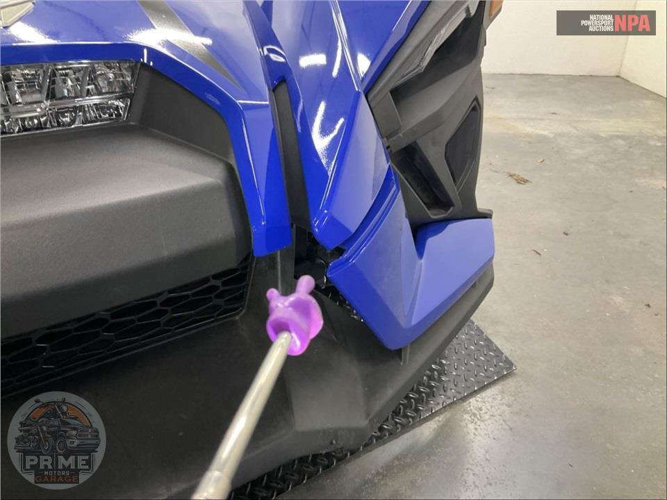 2023 Polaris SLINGSHOT SL AUTODRIVE — фото 13