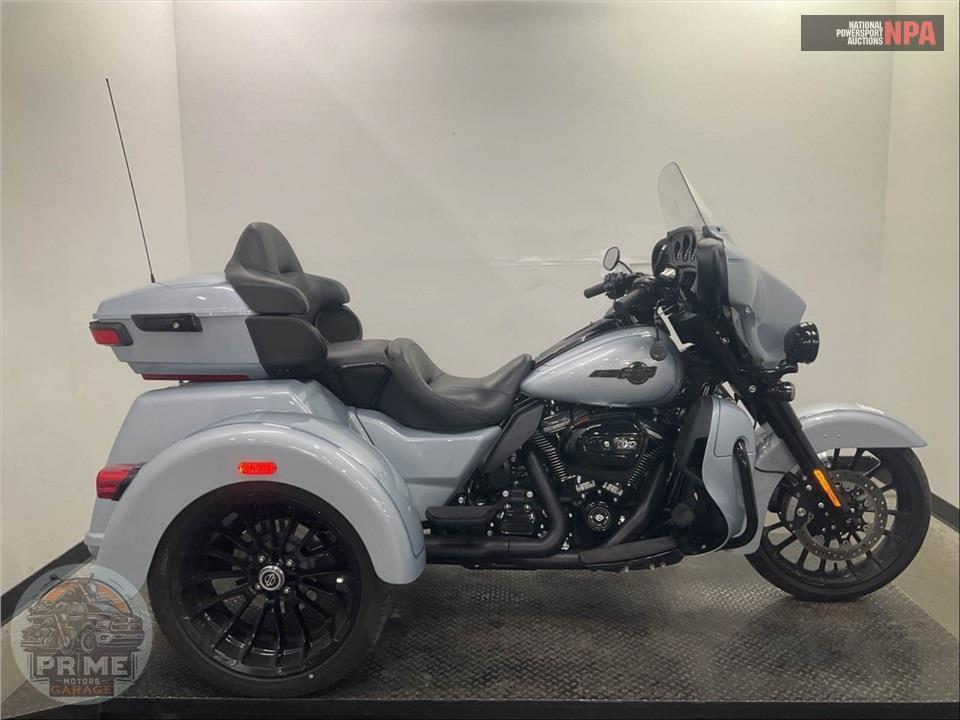 2025 Harley-Davidson FLHTCUTG TRI GLIDE ULTRA CLASSIC — фото 1