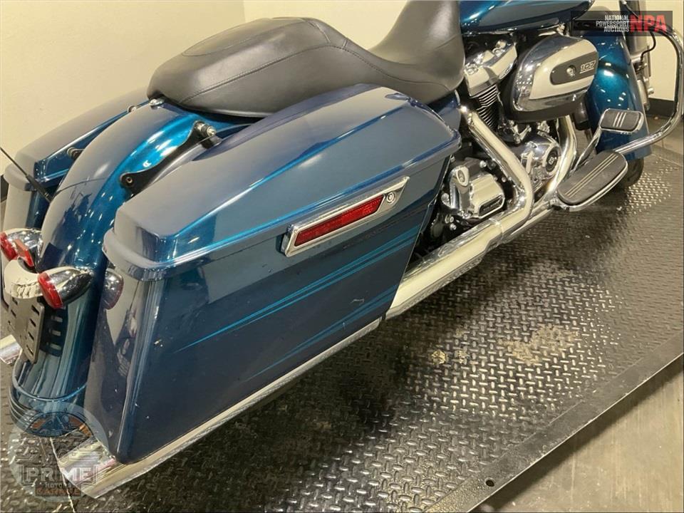 2020 Harley-Davidson FLHX STREET GLIDE — фото 17