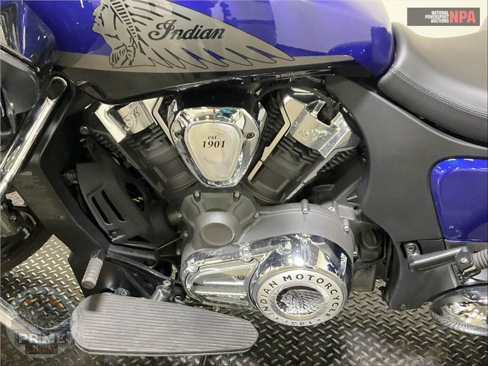 2022 Indian Motorcycle CHALLENGER LIMITED (TWO TONE) — фото 7