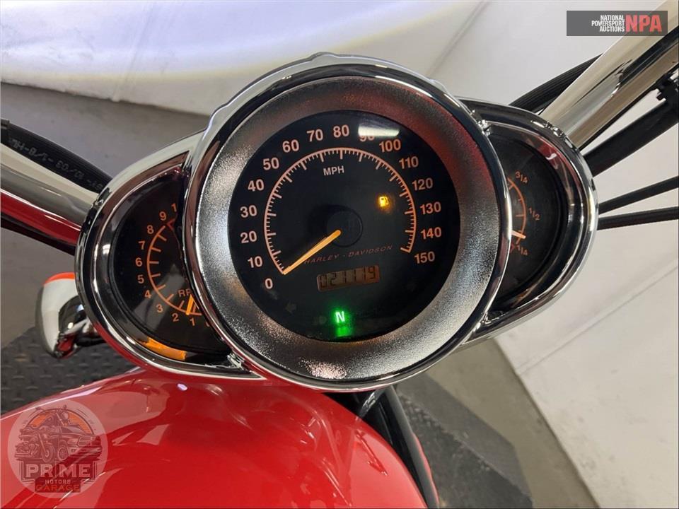 2004 Harley-Davidson VRSCB V-ROD — фото 5