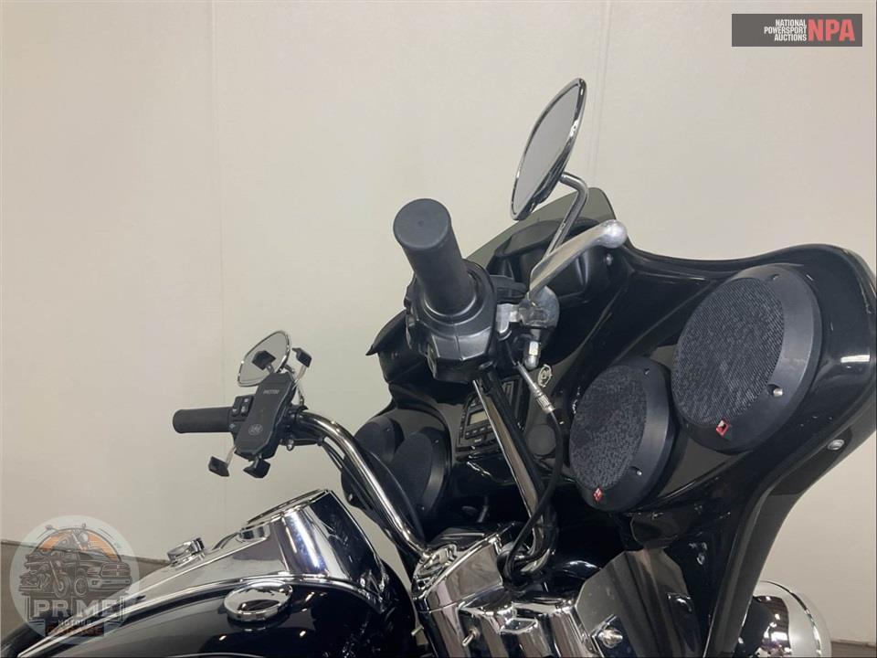 2015 Harley-Davidson FLHR ROAD KING — фото 11