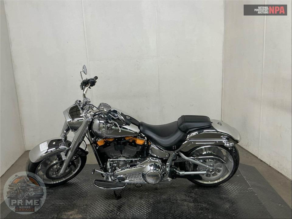 2025 Harley-Davidson FLSTFI SOFTAIL FAT BOY GRAY GHOST — фото 3