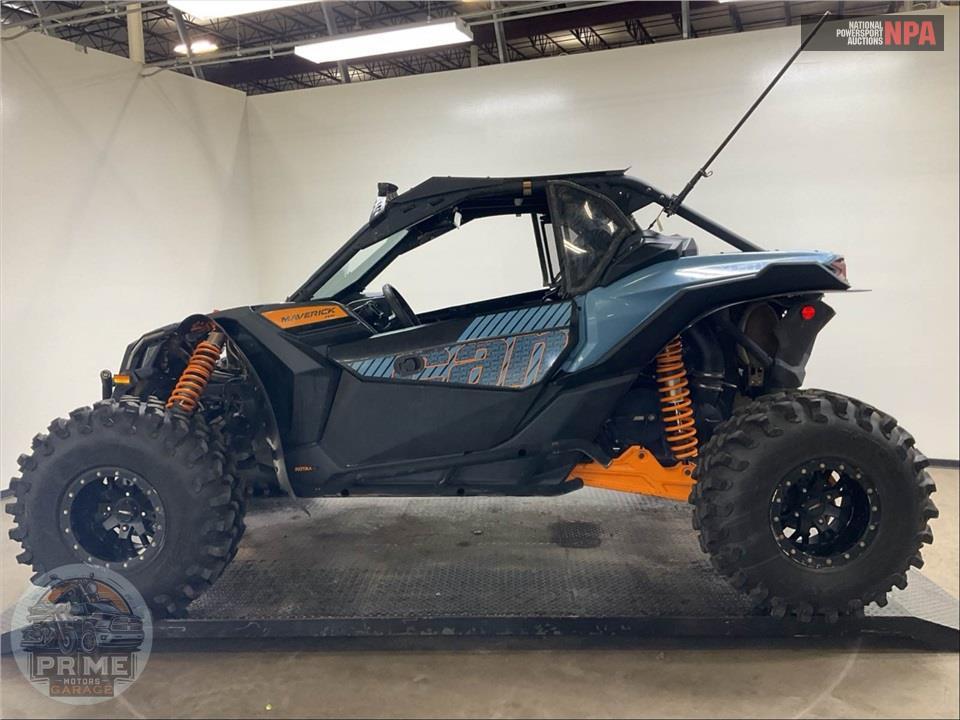 2025 Can-Am MAVERICK X3 RS TURBO RR — фото 3