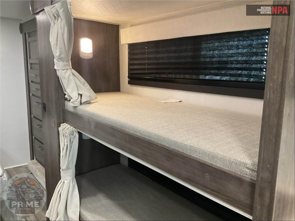 2026 Jayco M-31 FF FORD - REDHAWK SE SERIES — фото 19