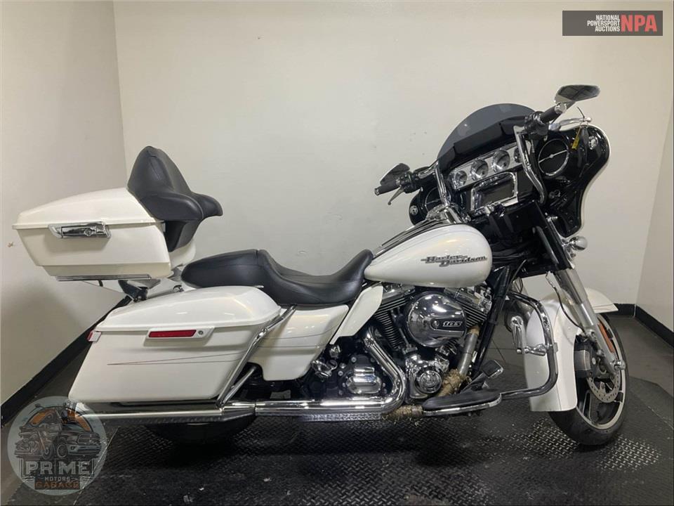 2015 Harley-Davidson FLHXS STREET GLIDE SPECIAL — фото 1