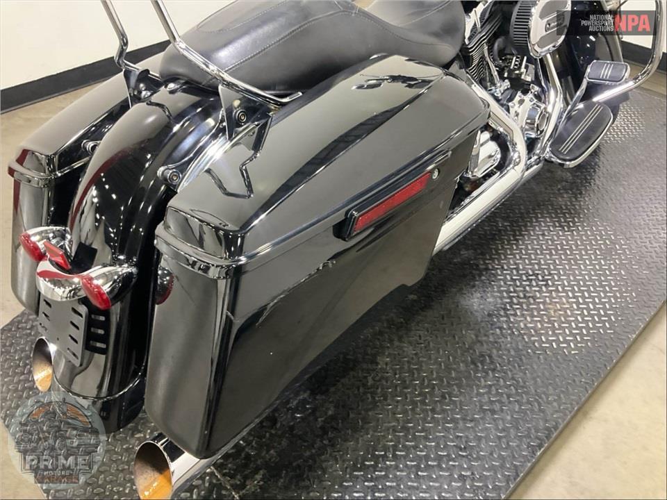 2016 Harley-Davidson FLTRX ROAD GLIDE — фото 33
