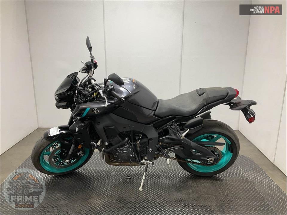 2024 Yamaha MT-10 — фото 3