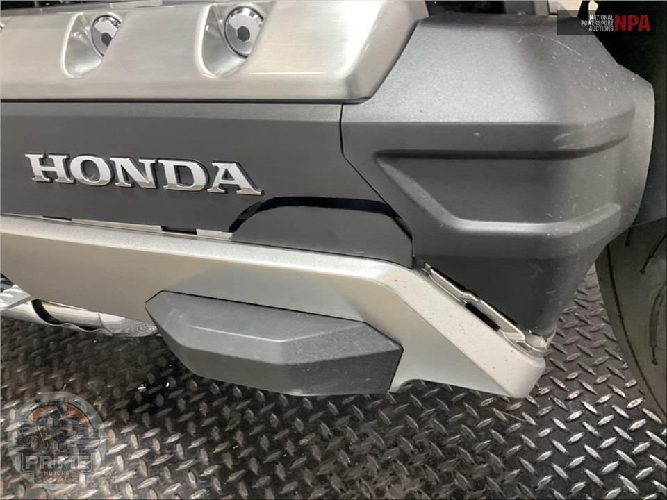 2023 Honda GL1800D GOLDWING TOUR DCT — фото 10