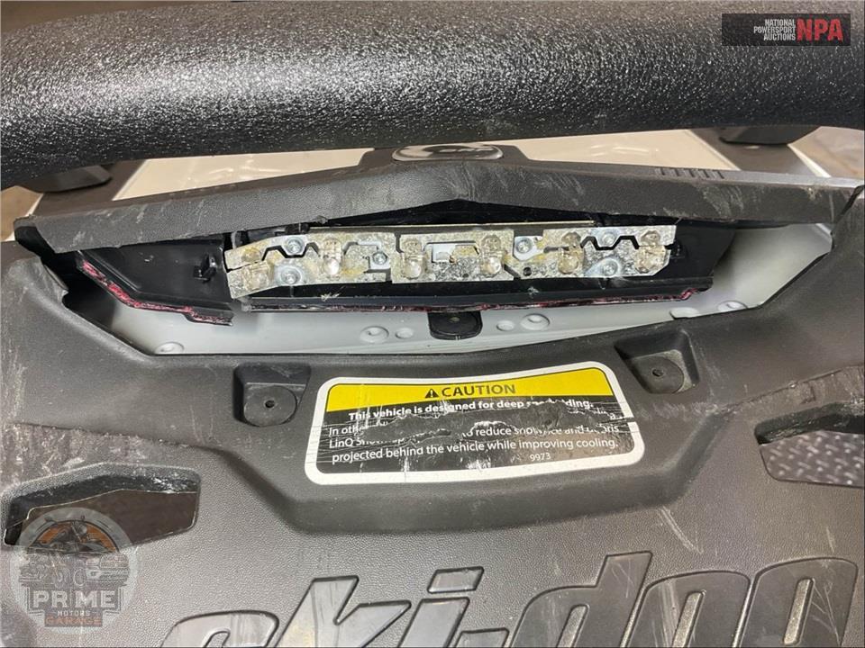2023 Ski-Doo Summit Edge 154 850 E-TEC PowderMax Light FlexEdge 2.5" SHOT — фото 18